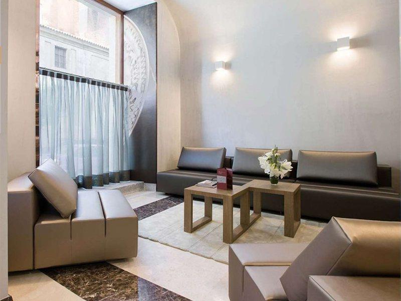 Nh Collection Madrid Palacio De Tepa Exteriör bild The lobby of the hotel