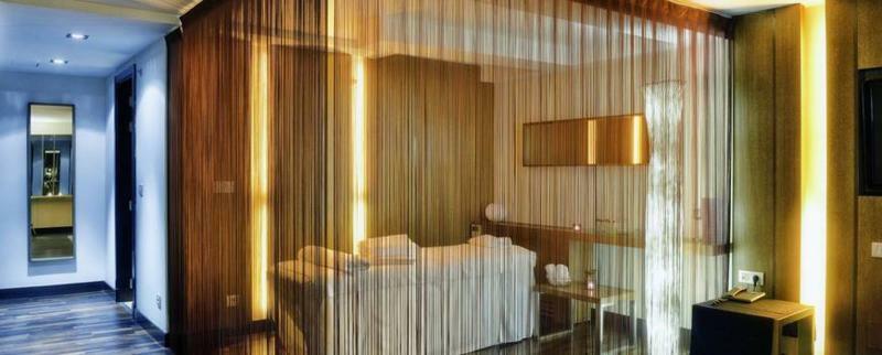Nh Collection Madrid Palacio De Tepa Exteriör bild A room at the Mandarin Oriental, Barcelona